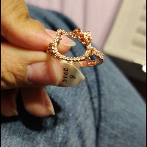 Hello Kitty ring